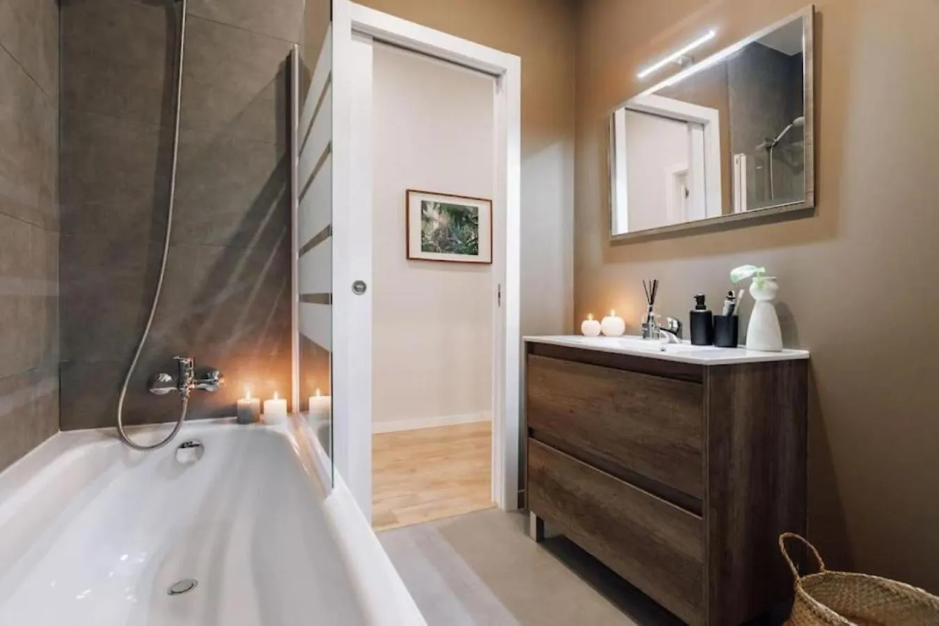 Luiza - 3 Bedroom In Eixample Dreta Barcelona Hiszpania